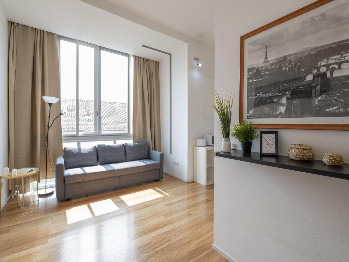 The Best Rent - Comfortable One Bedroom Apartment In Milan Downtown Exterior photo